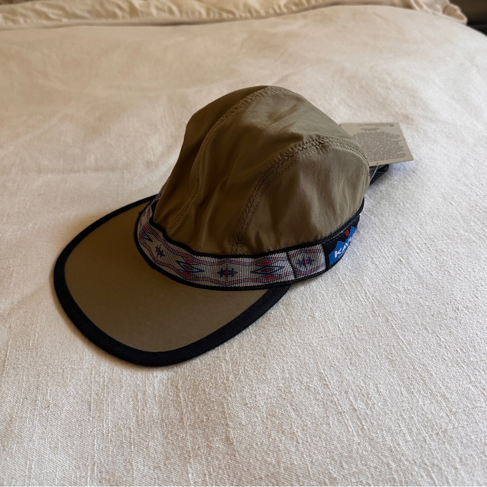 Kavu synthetic strap cap BRAND NEW